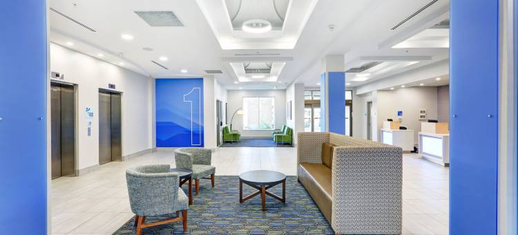 智选假日套房酒店伍德斯托克南(Holiday Inn Express & Suites Woodstock South)图片