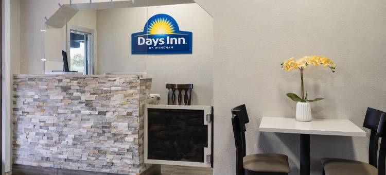 北卡罗来纳州索尔兹伯里温德姆戴斯酒店(Days Inn by Wyndham Salisbury, NC)图片