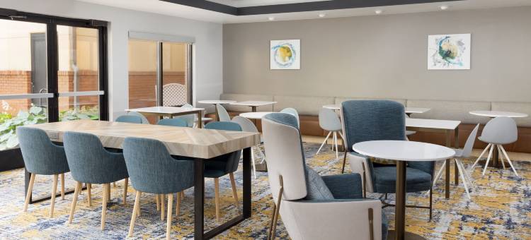 伊利万豪TownePlace酒店(TownePlace Suites Erie)图片