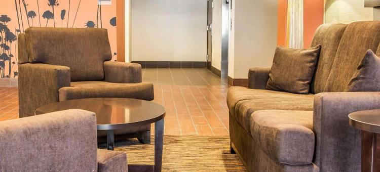 布莱克威尔I-35舒眠套房酒店(Sleep Inn & Suites Blackwell I-35)图片