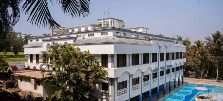 U河门卡尔贾特酒店(U Rivergate Karjat)图片