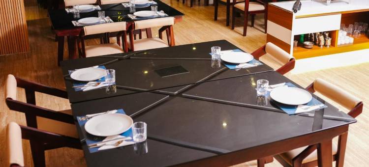 阿提拉皮利雨林度假村(Athirappilly Rainland Resort)图片