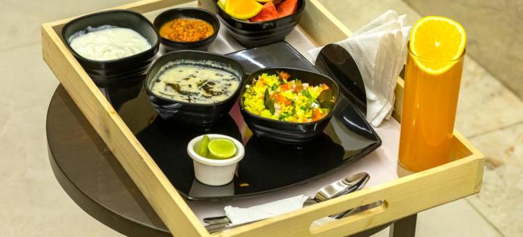 Fabhotel Prime 塞恩俱乐部(The Thane Club)图片