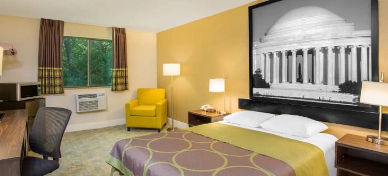 华尔道夫速8酒店(Super 8 by Wyndham Waldorf)图片