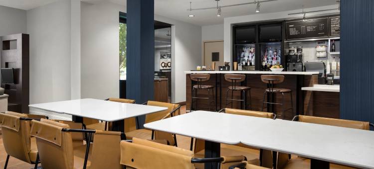 科罗拉多斯普林斯南万怡酒店(Courtyard Colorado Springs South)图片