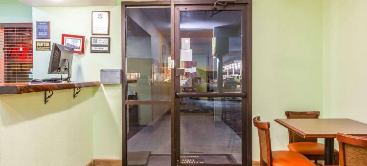 伊康洛奇套房酒店(Econo Lodge Inn & Suites Williams - Grand Canyon Area)图片