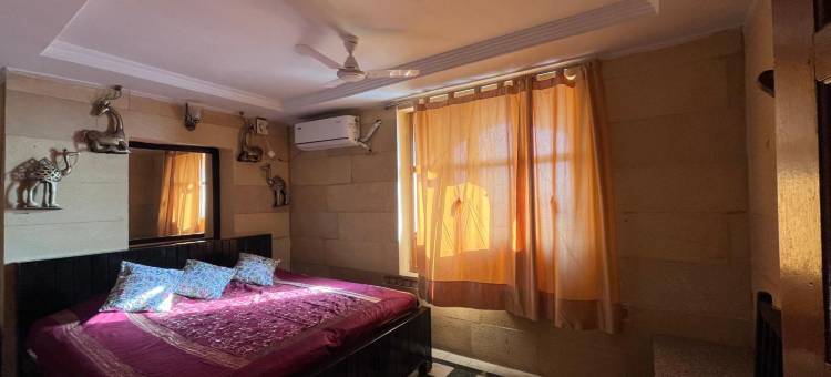 好苏尔酒店(Hotel Surja)图片