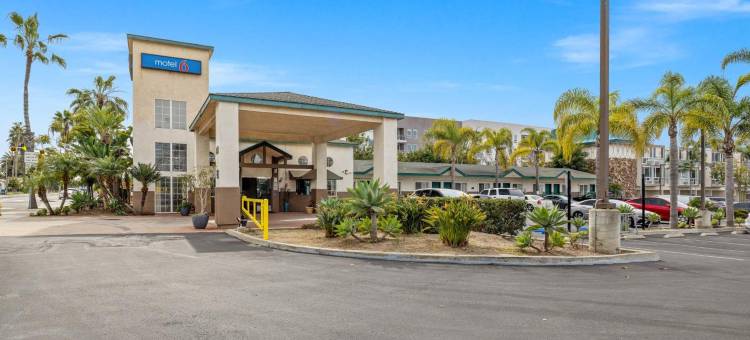 欧申赛德码头罗德威旅馆(Motel 6 Oceanside, CA – Marina / Camp Pendleton)图片