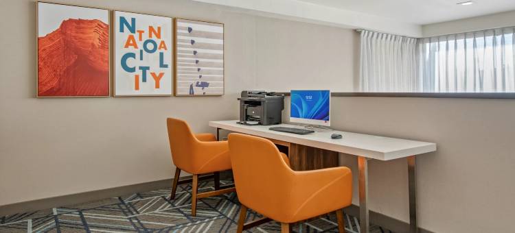 Holiday Inn Express 全国城市(Holiday Inn Express SAN DIEGO SOUTH-NATIONAL CITY by IHG)图片