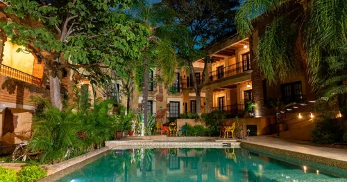 Casa de Adobe Gallery & Luxury Boutique - Spa