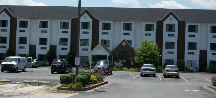 普雷斯顿斯堡品质酒店及套房，靠近山艺术中心(Quality Inn & Suites Prestonsburg Next to Mountain Arts Center)图片