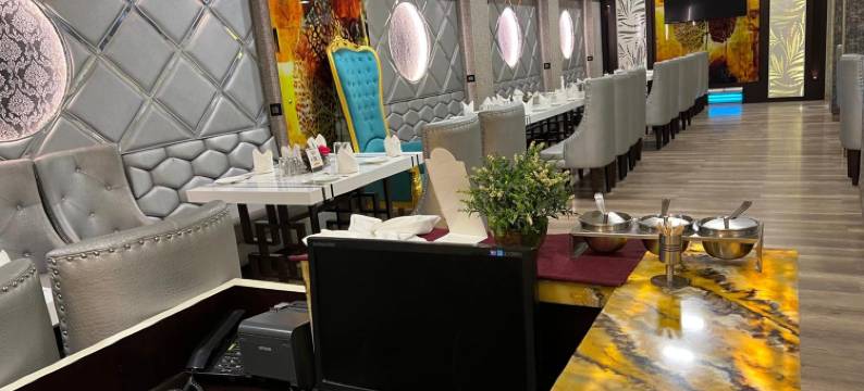 纳朗酒店(Narang Hotel)图片