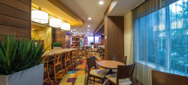 印第安纳波利斯西北万豪万枫酒店(Fairfield Inn & Suites Indianapolis Northwest)图片