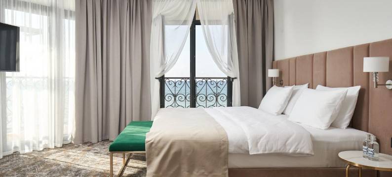 Royal Lions Grand Hotel图片