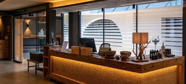 洛奇亚养生酒店(La Roccia Wellness Hotel)图片