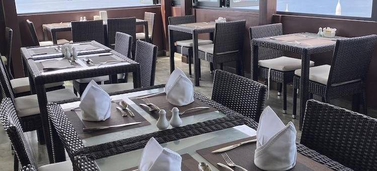 蜂巢高级酒店(Beehive Premier)图片