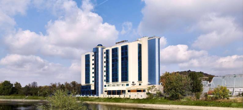 奥拉迪亚希尔顿逸林酒店(DoubleTree by Hilton Oradea)图片