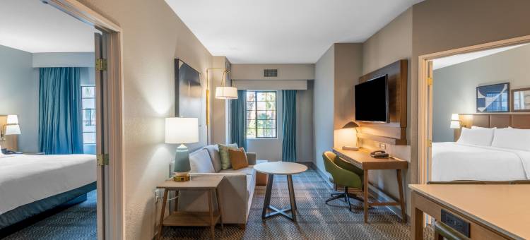 Staybridge Suites 凤凰的格兰岱尔(Staybridge Suites Phoenix - Glendale Sports Dist)图片