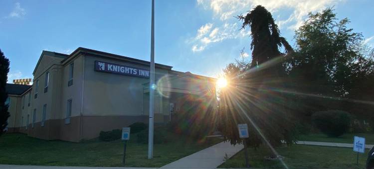 都柏林骑士套房酒店(Knights Inn & Suites Dublin)图片
