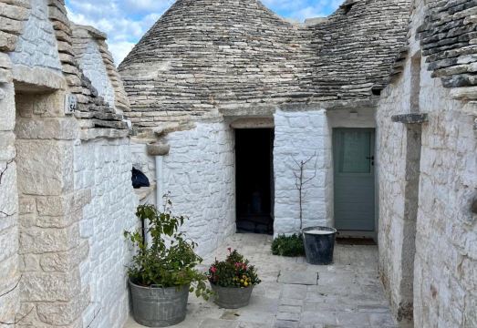 Le Marangi Getaway Suite Hotel Overview