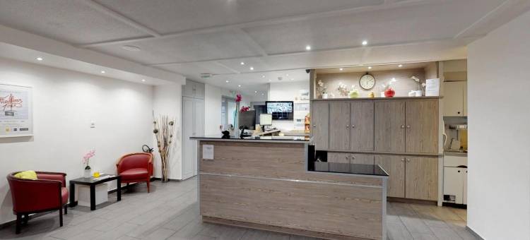 基里亚德酒店-尚蒂利南卢萨尔切斯(Kyriad Chantilly Sud - Luzarches)图片