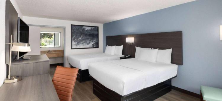 阿拉巴马河滨温德姆速 8 酒店(Super 8 by Wyndham Riverside Al)图片