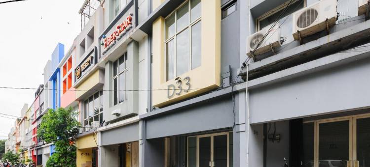 城市景观公寓D33-胡坦科塔斯伦森(Urbanview Syariah Kost D33 Hutan Kota Srengseng)图片