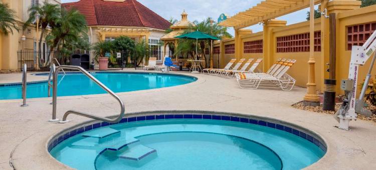 莱克兰西拉昆塔温德姆套房酒店(La Quinta Inn & Suites by Wyndham Lakeland West)图片