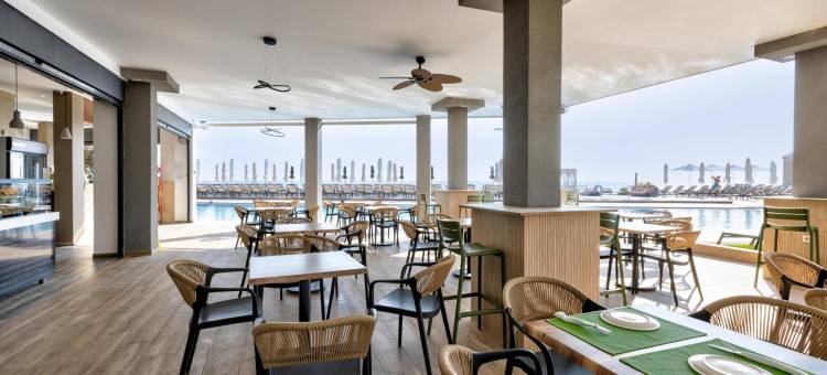 卡佛欧瑞恩特海滩套房酒店(Cavo Orient Beach Hotel & Suites)图片