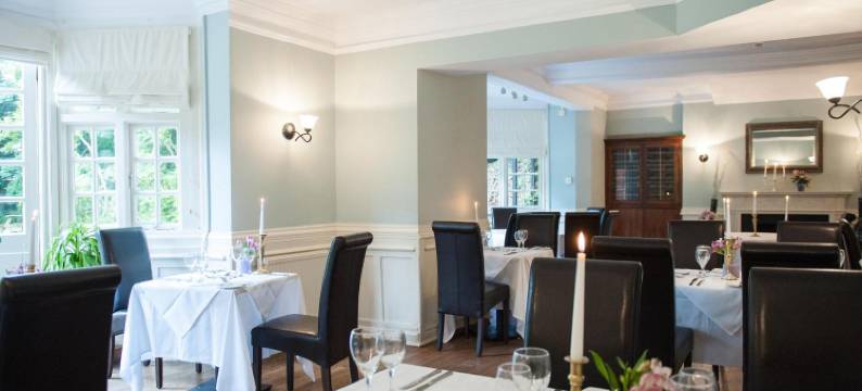 芬顿庄园酒店(Findon Manor Hotel)图片