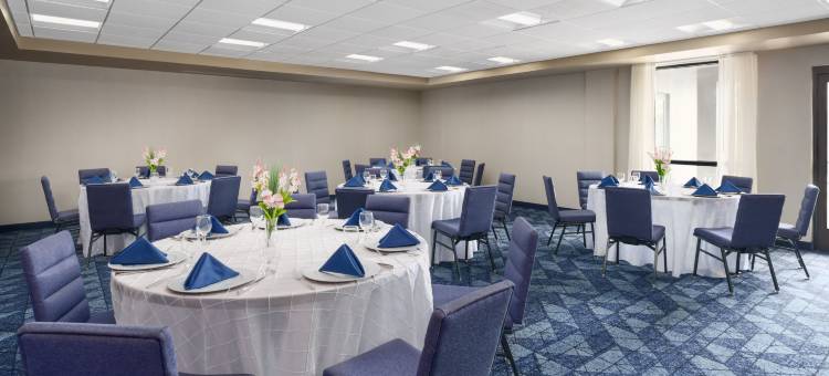 波托马克米尔斯伍德布里奇万怡酒店(Courtyard Potomac Mills Woodbridge)图片