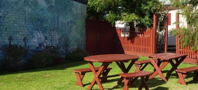 休眠汽车旅馆(Turn-in Motel)图片