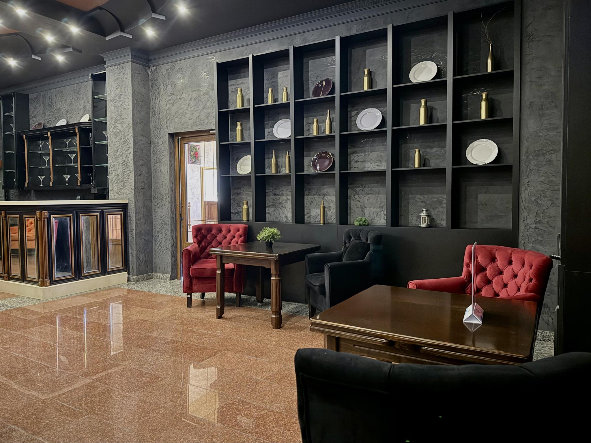 Bridge Hotel Over view