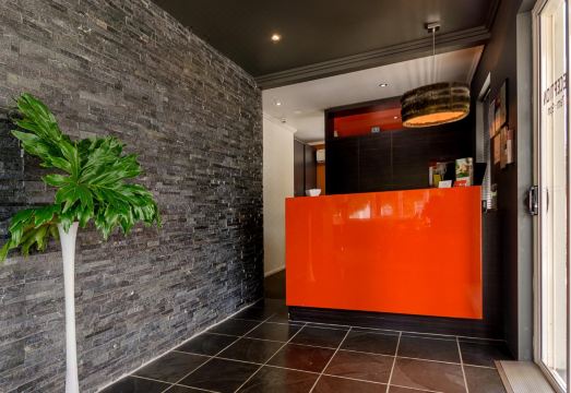 Coachmans Inn WarwickHotel Overview