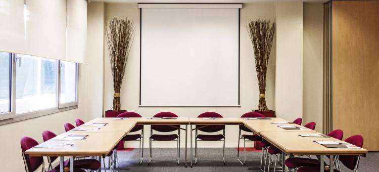 宜必思巴塞罗那莫林斯-德尔雷伊酒店(Ibis Barcelona Molins de Rei)图片