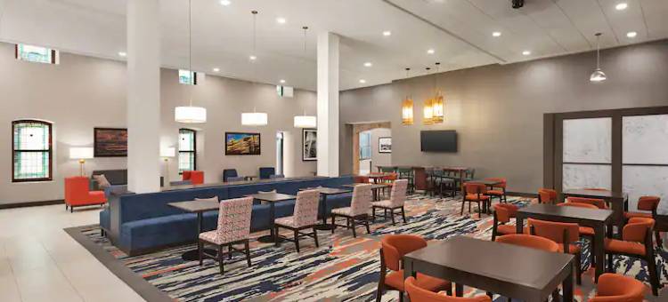 希尔顿印第安纳波利斯市中心IUPUI家木套房酒店(Homewood Suites by Hilton Indianapolis Downtown Iupui)图片