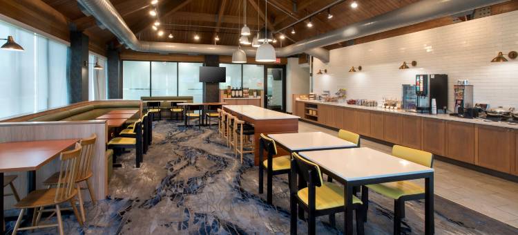 Fairfield Inn Rochester Airport图片