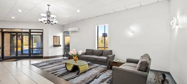 加里斯堡-罗阿诺克拉皮兹温德姆速8酒店(Super 8 by Wyndham Garysburg/Roanoke Rapids)图片