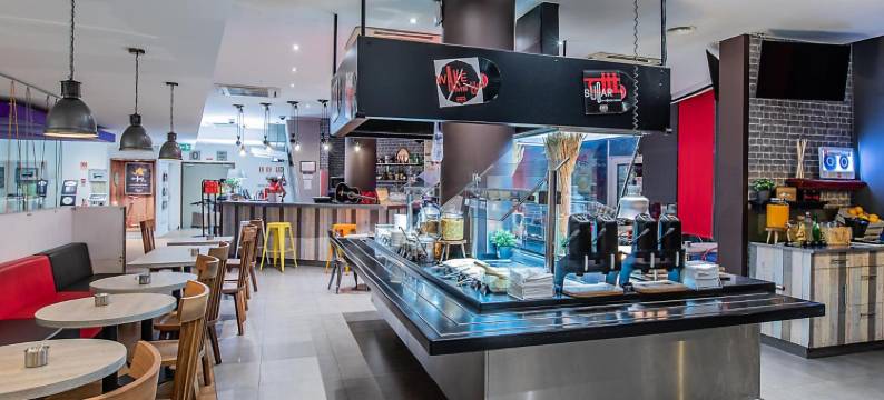 宜必思里斯本 Alfragide 酒店(Ibis Lisboa Alfragide)图片