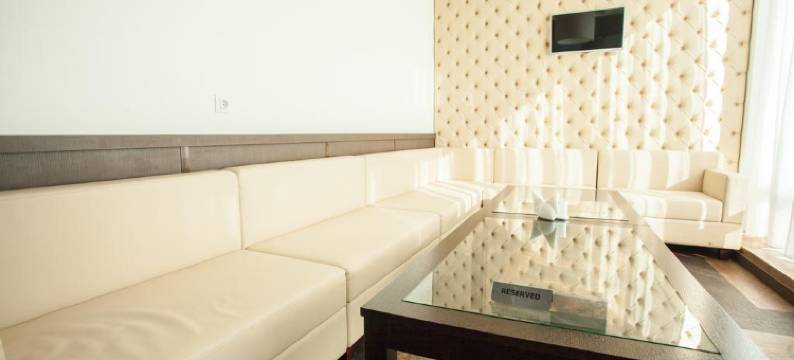 超时酒店(Hotel Overtime)图片