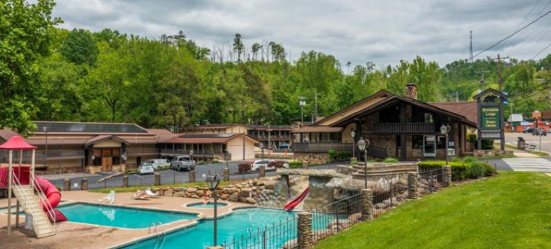 布鲁克赛德旅馆(Brookside Lodge - Gatlinburg - on the River)图片
