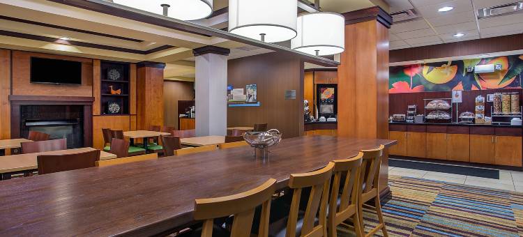 塞维尔维尔柯达万枫酒店及套房(Fairfield Inn & Suites Sevierville Kodak)图片
