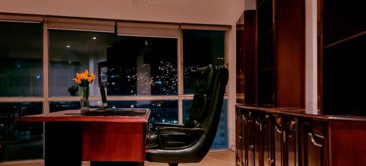 雷皇宫酒店(El Rey Palace Hotel)图片