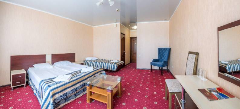 红酒店(Red Hotel)图片