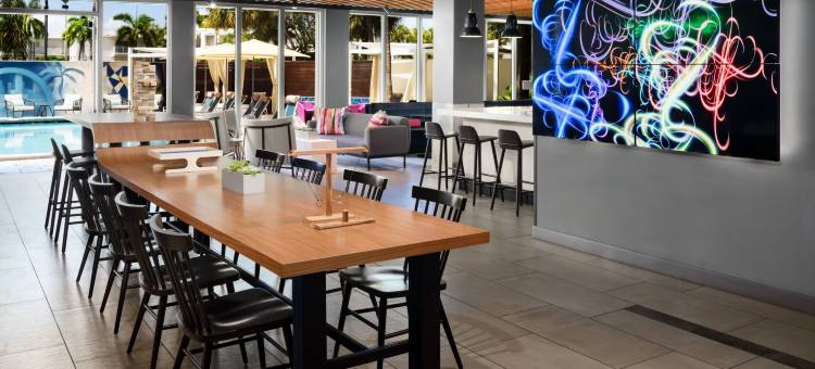 迈阿密戴德兰雅乐轩酒店(Aloft Miami Dadeland)图片