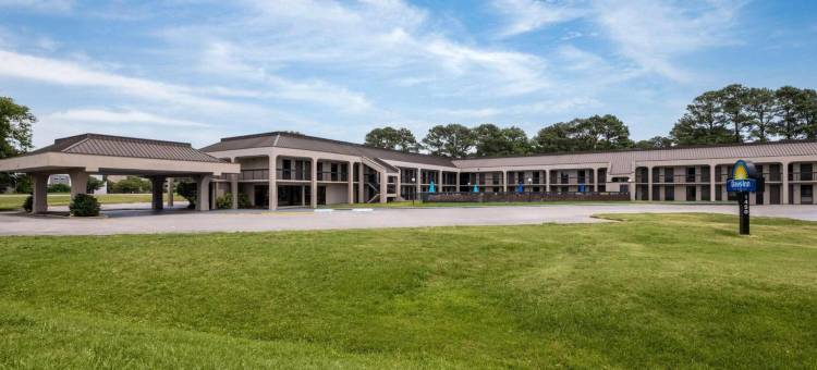 诺福克机场戴斯酒店(Days Inn by Wyndham Norfolk Airport)图片