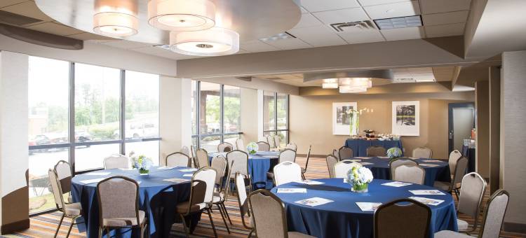 Holiday Inn Express 亚特兰大/士麦那，科布(Holiday Inn Express Atlanta Galleria-Ballpark Area)图片