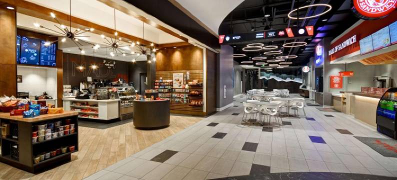 卡迪拉克杰克戴德伍德希尔顿逸林酒店(DoubleTree by Hilton Deadwood at Cadillac Jack's)图片