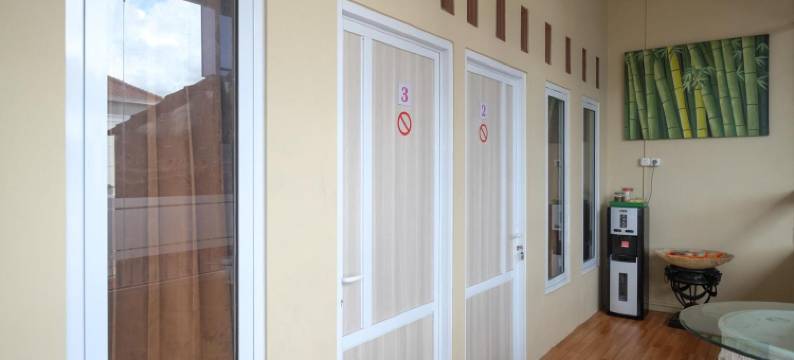 RedDoorz Syariah Near Alun Alun Wonosobo 3图片