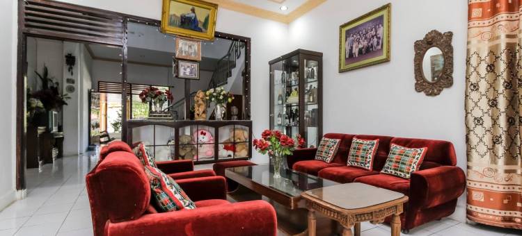 红门酒店-近山姆拉图朗吉机场(RedDoorz Near Sam Ratulangi Airport Manado)图片